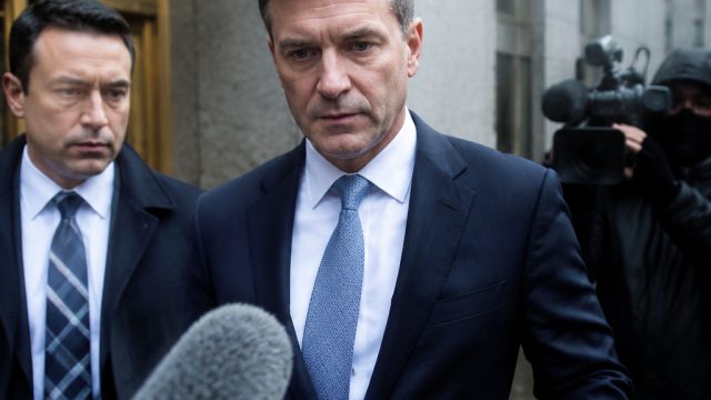 Federal Bribery Investigation Targets Ex-New York Mayor's Chief of Staff | mobile casinos with sign 